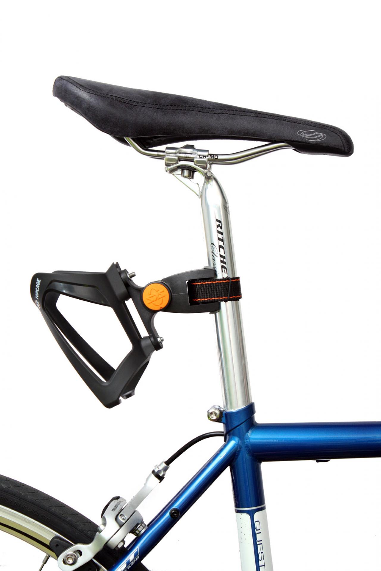 Seatpost clearance bottle holder